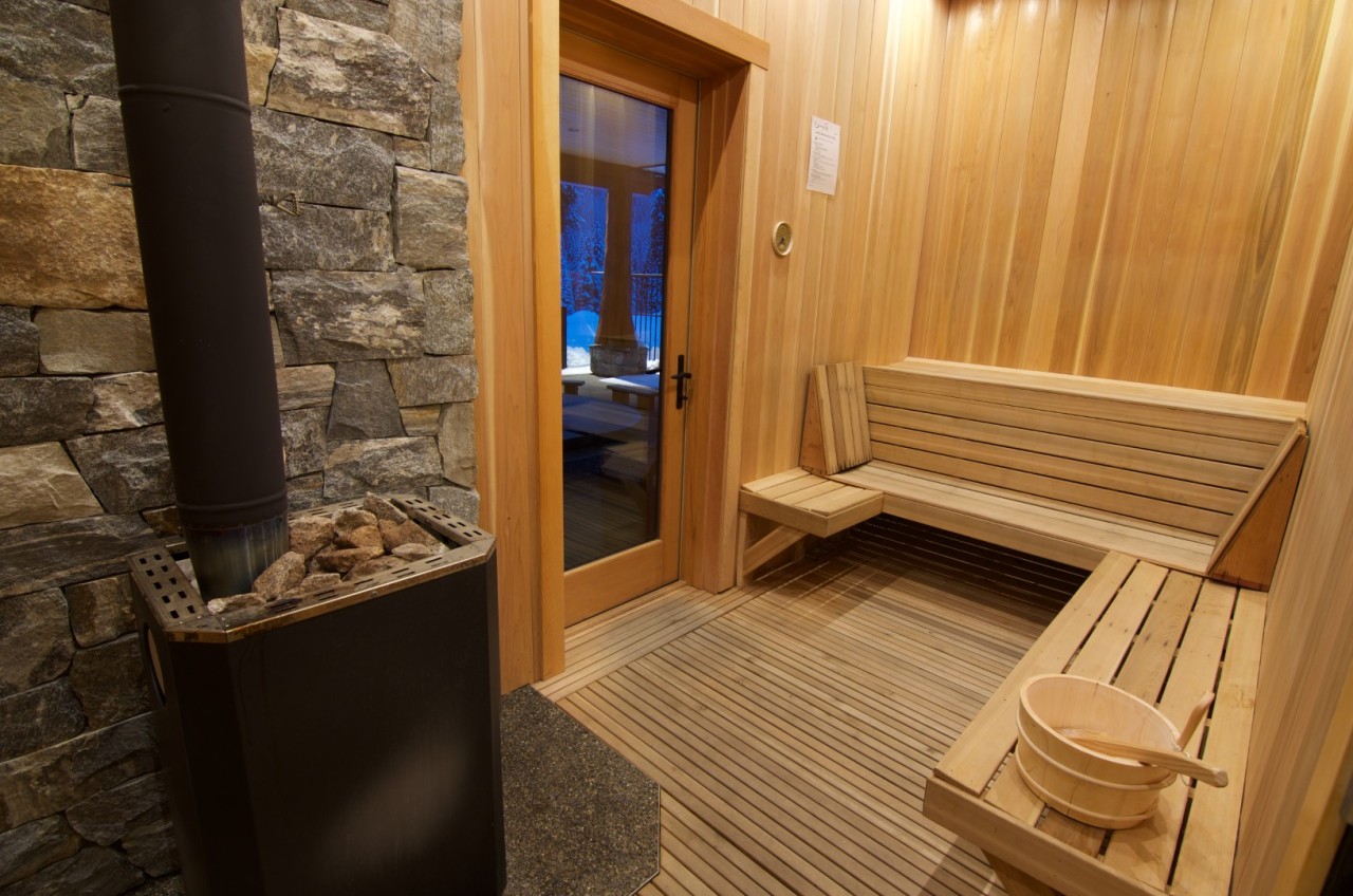 Scandinavian Sauna at Keefer Lake Lodge